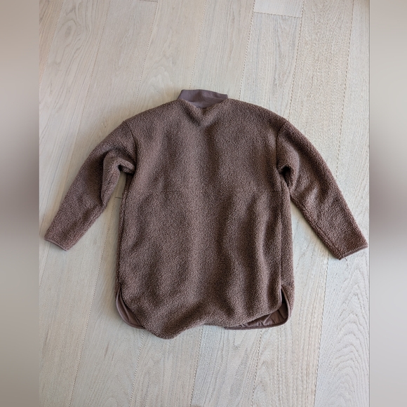 Rw&Co. Cozy Brown Teddy Fleece Zip Jacket. Size Medium. - Picture 4 of 5